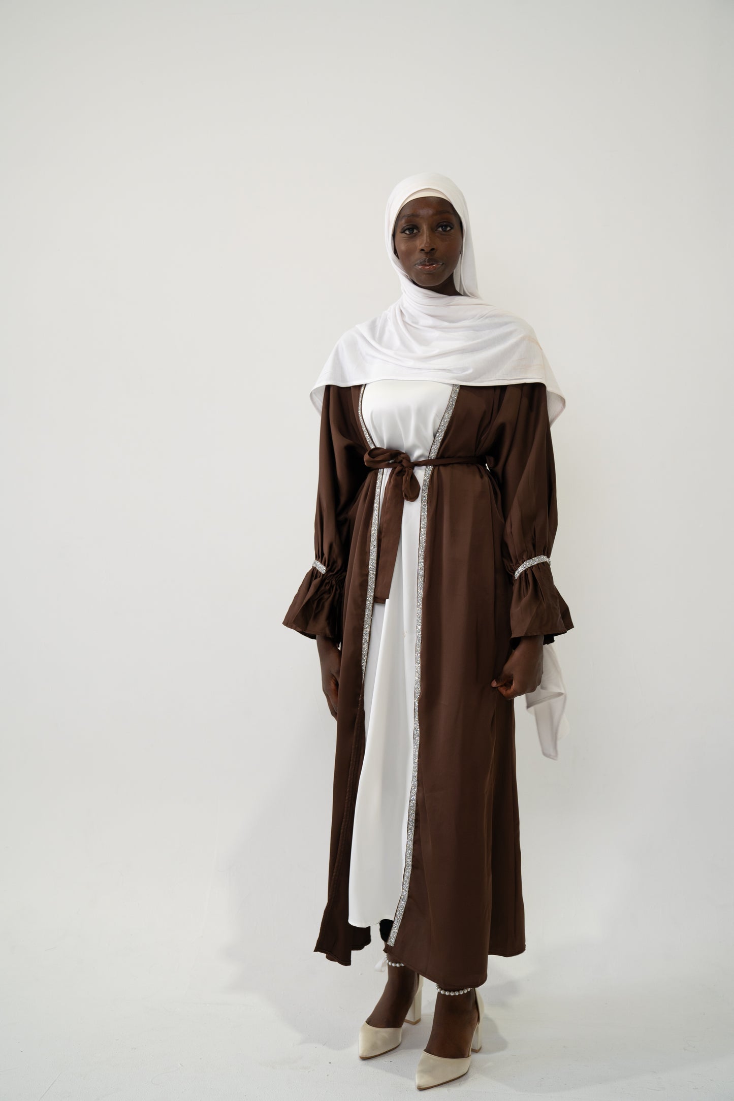 Loujain Abaya - Brown