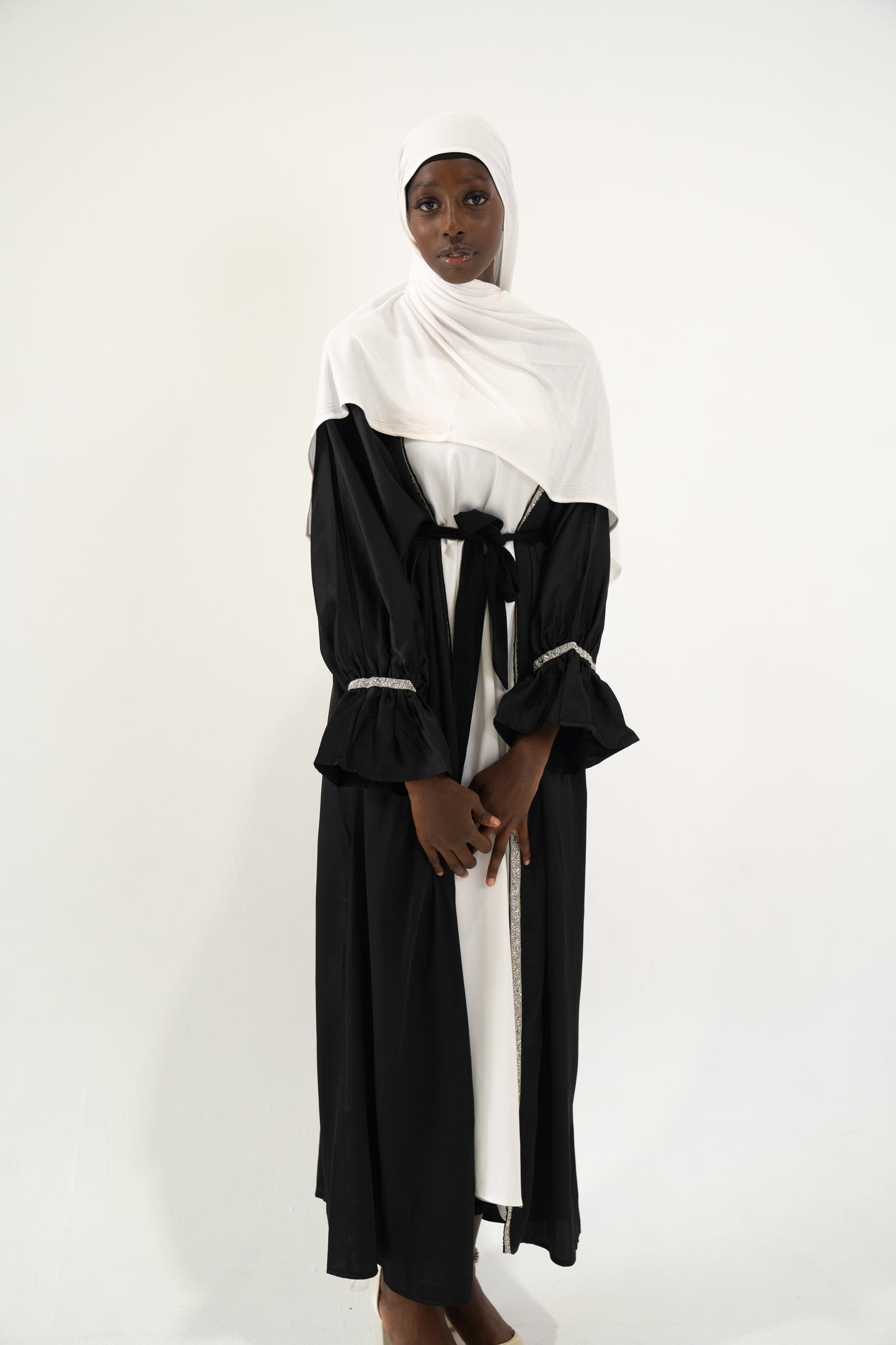 Loujain Abaya - Black