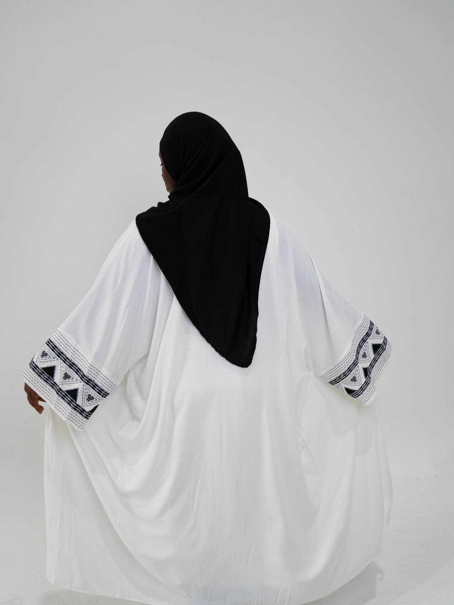 Madina Abaya - White